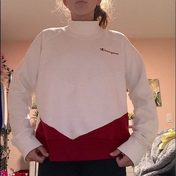 Vintagelike Champion Turtleneck Sweater 
